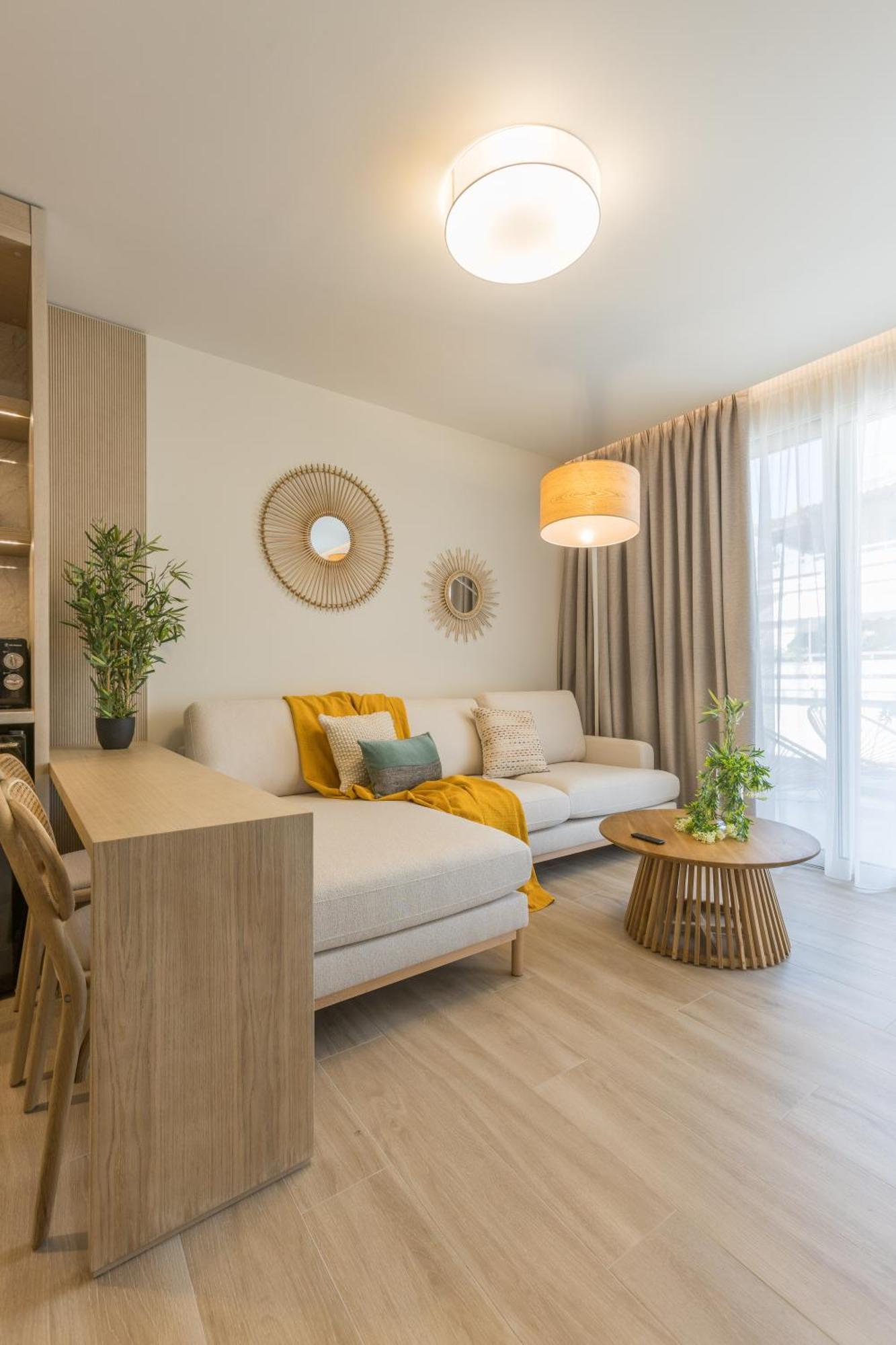 The Mediterranean Suites Piræus Eksteriør billede