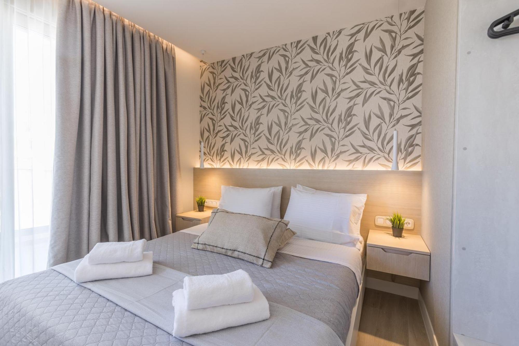 The Mediterranean Suites Piræus Eksteriør billede