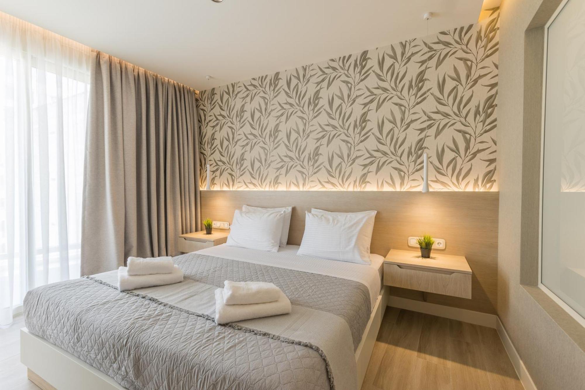 The Mediterranean Suites Piræus Eksteriør billede